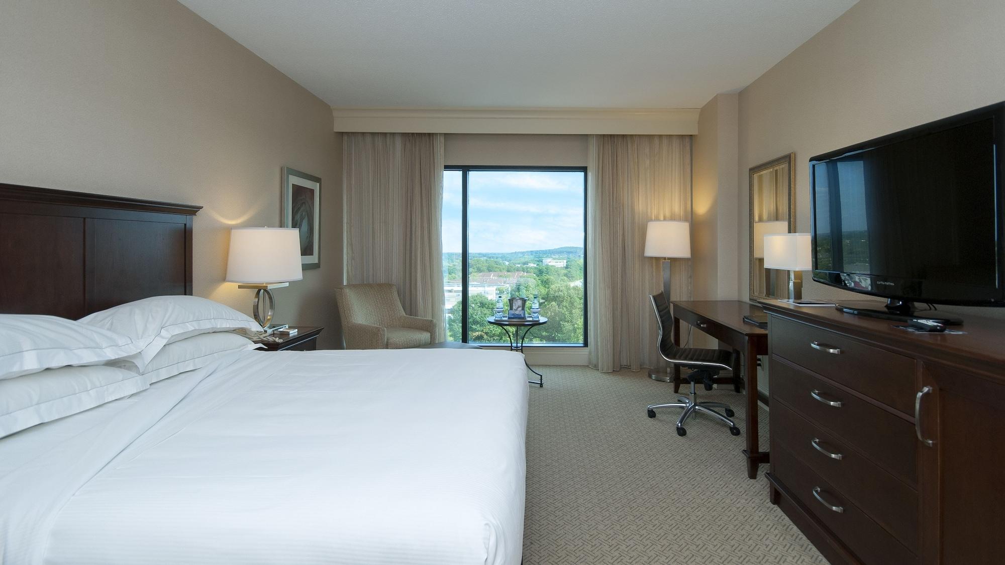 Hilton Грийнвил Екстериор снимка