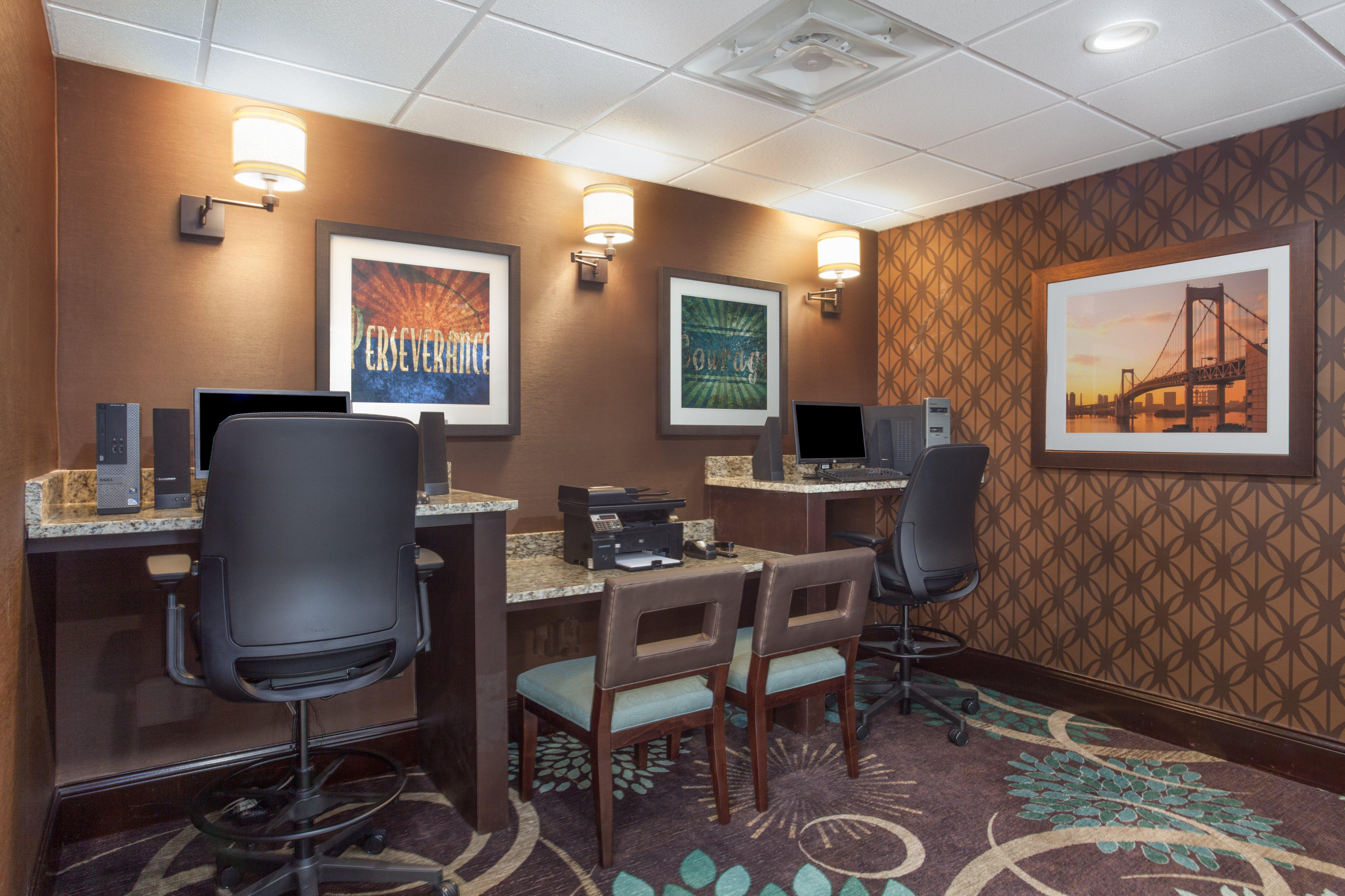 Hilton Грийнвил Екстериор снимка