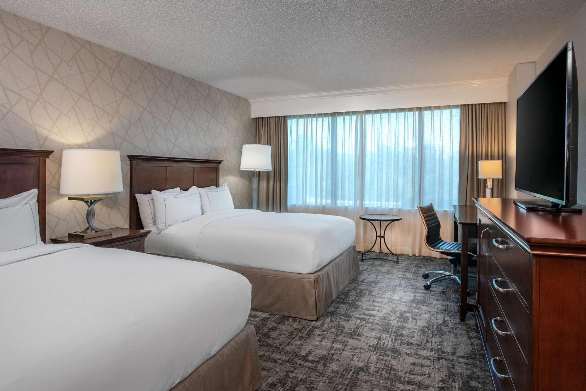 Hilton Грийнвил Екстериор снимка